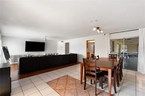 1408 Magellan Circle Orlando FL 32818