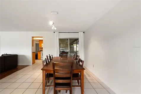 1408 Magellan Circle Orlando FL 32818