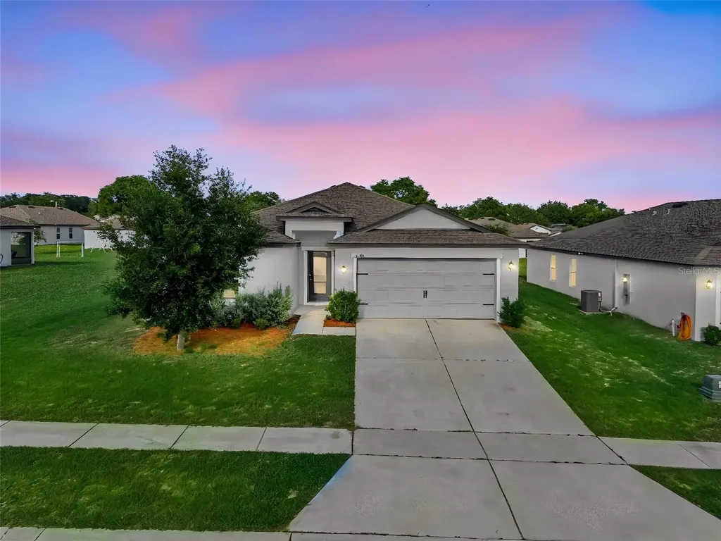 1350 Brenway Drive Mascotte FL 34753