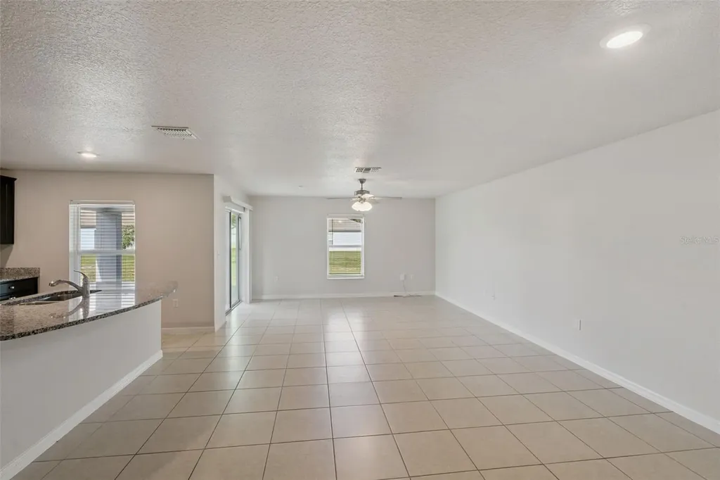 1350 Brenway Drive Mascotte FL 34753