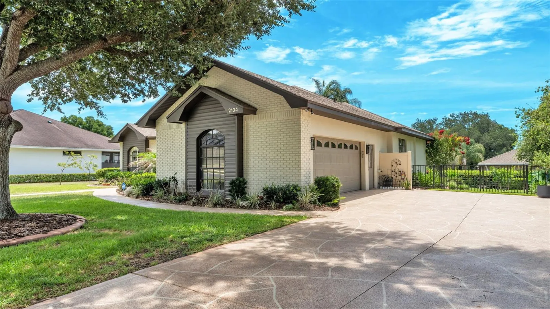 2104 Longleaf Circle Lakeland FL 33810
