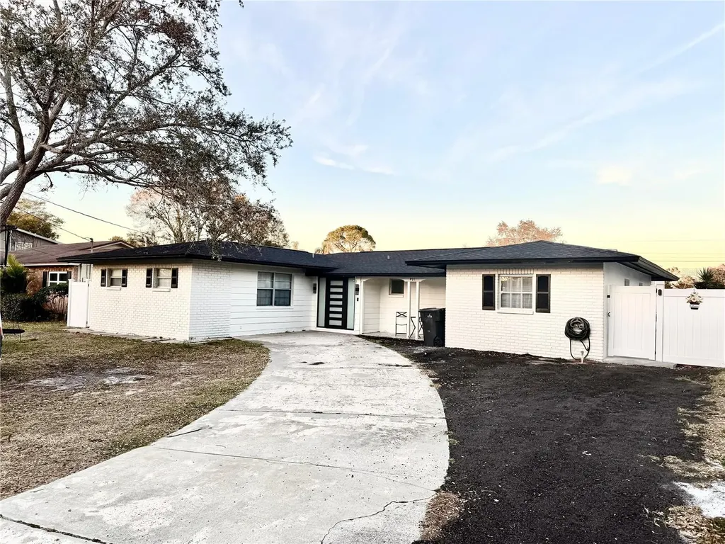 4911 Shetland Avenue Tampa FL 33615