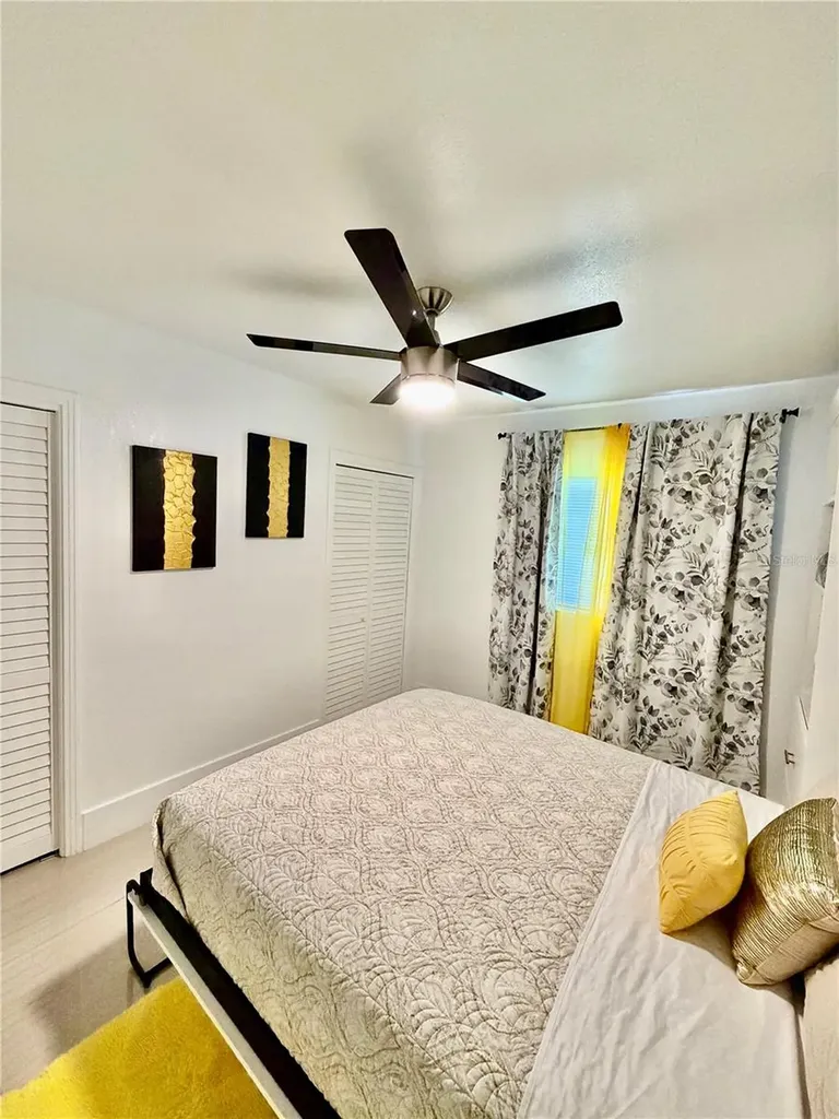 4911 Shetland Avenue Tampa FL 33615