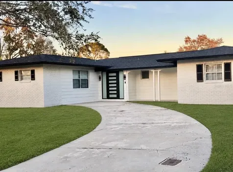 4911 Shetland Avenue Tampa FL 33615