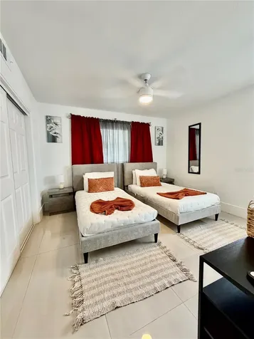 4911 Shetland Avenue Tampa FL 33615