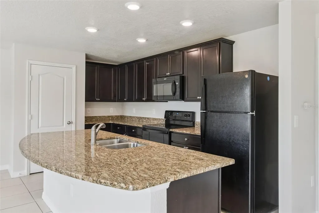 6547 Baikal Place Lakeland FL 33805