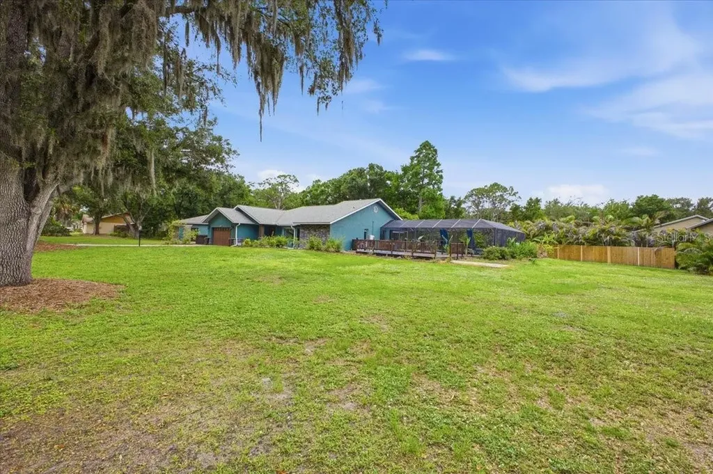 604 136th St E Bradenton FL 34212