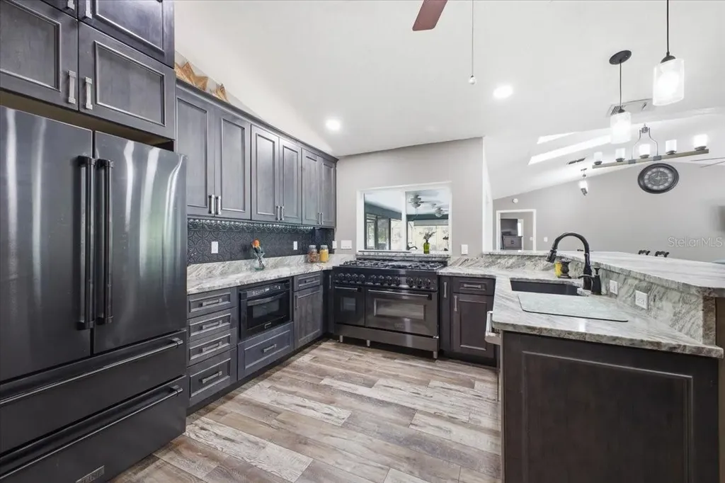 604 136th St E Bradenton FL 34212