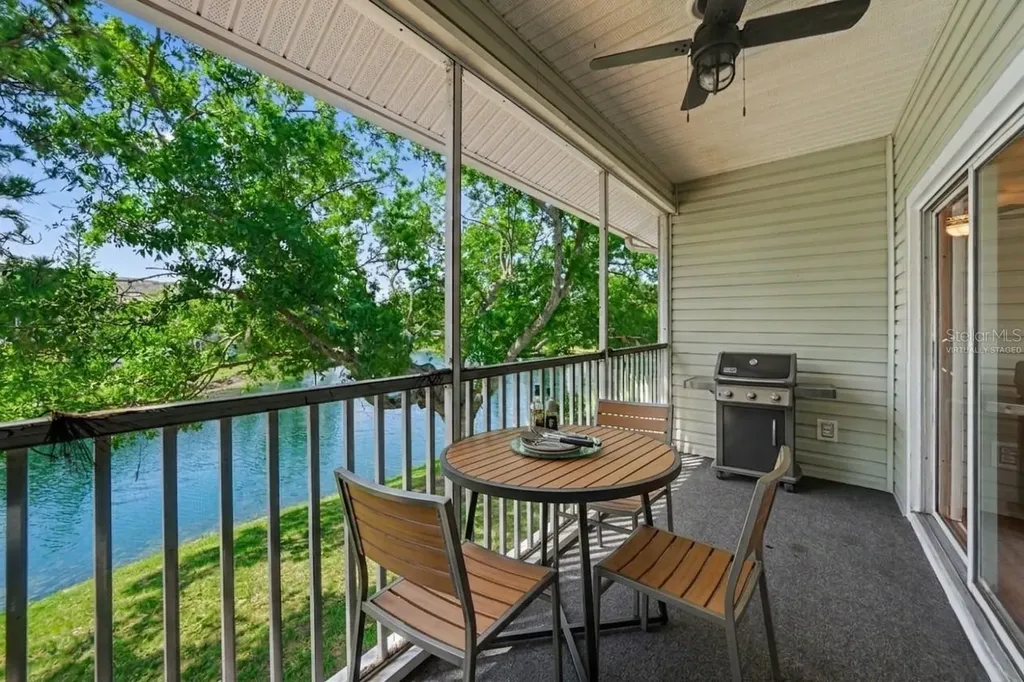 8350 Savannah Trace Circle Tampa FL 33615