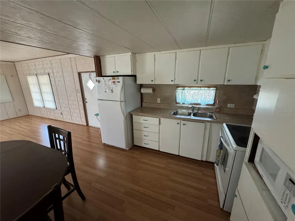 1843 Shady Cove Drive Holiday FL 34691