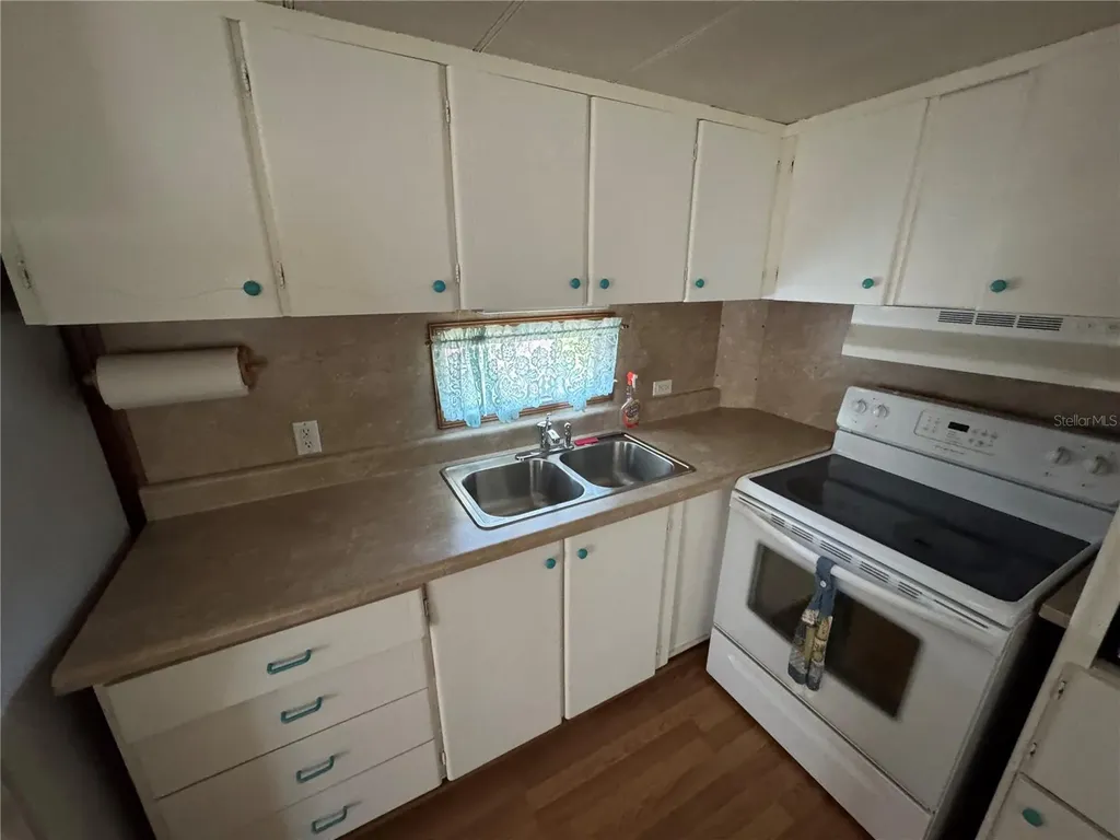 1843 Shady Cove Drive Holiday FL 34691