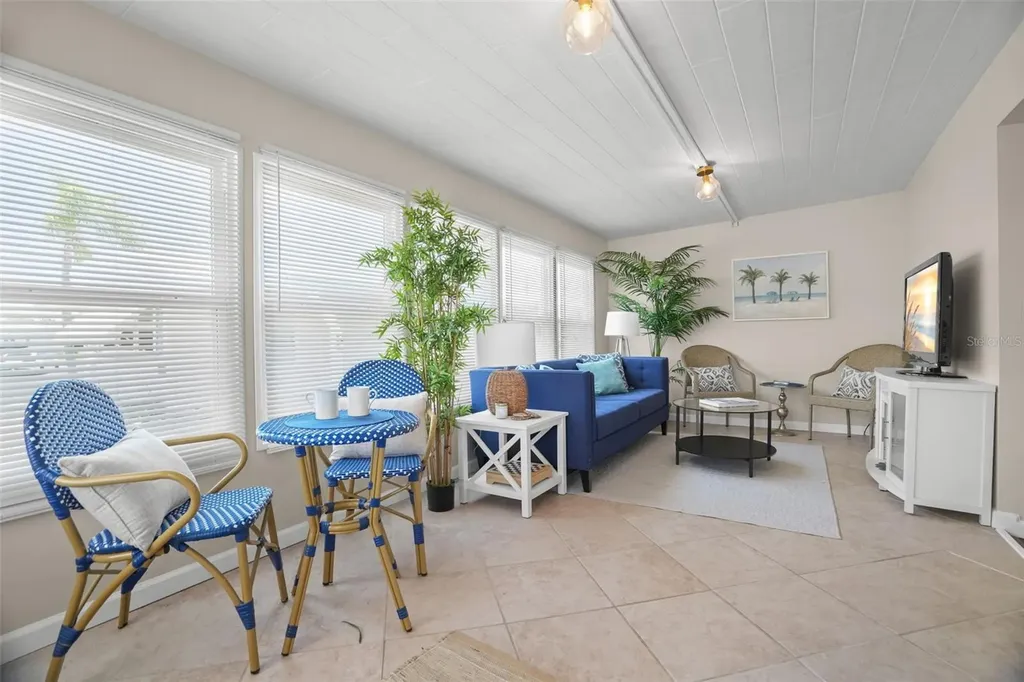 7244 Mount Fairfield Road NE St Petersburg FL 33702