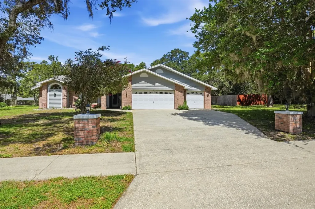 18451 Winding Oaks Boulevard Hudson FL 34667