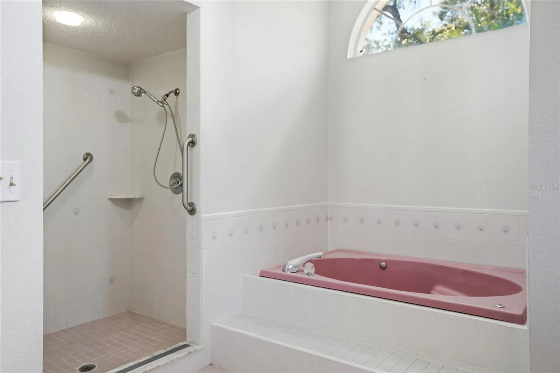 18451 Winding Oaks Boulevard Hudson FL 34667