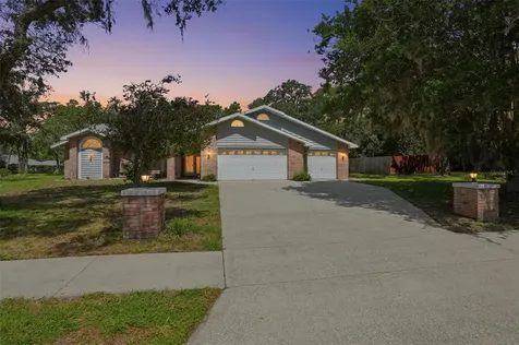 18451 Winding Oaks Boulevard Hudson FL 34667