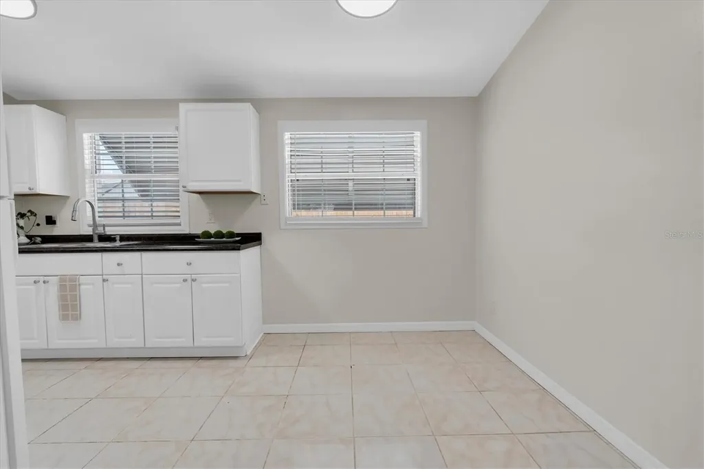 450 Davison Avenue NE St Petersburg FL 33703