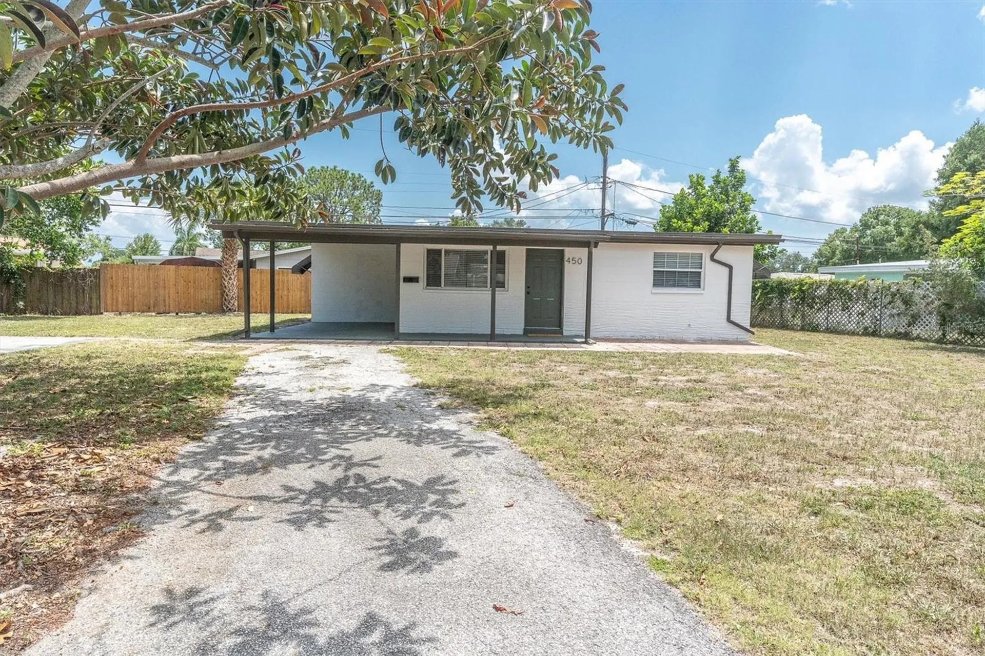 450 Davison Avenue NE St Petersburg FL 33703