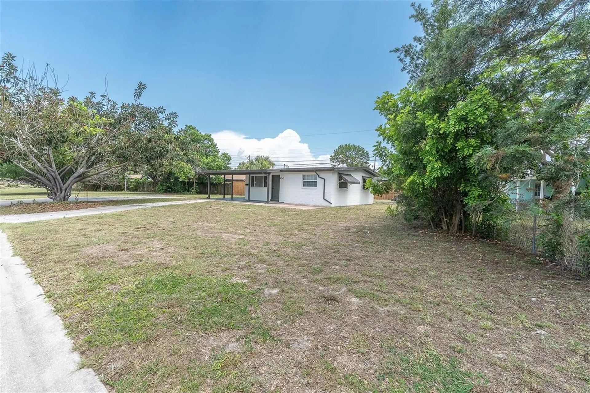 450 Davison Avenue NE St Petersburg FL 33703