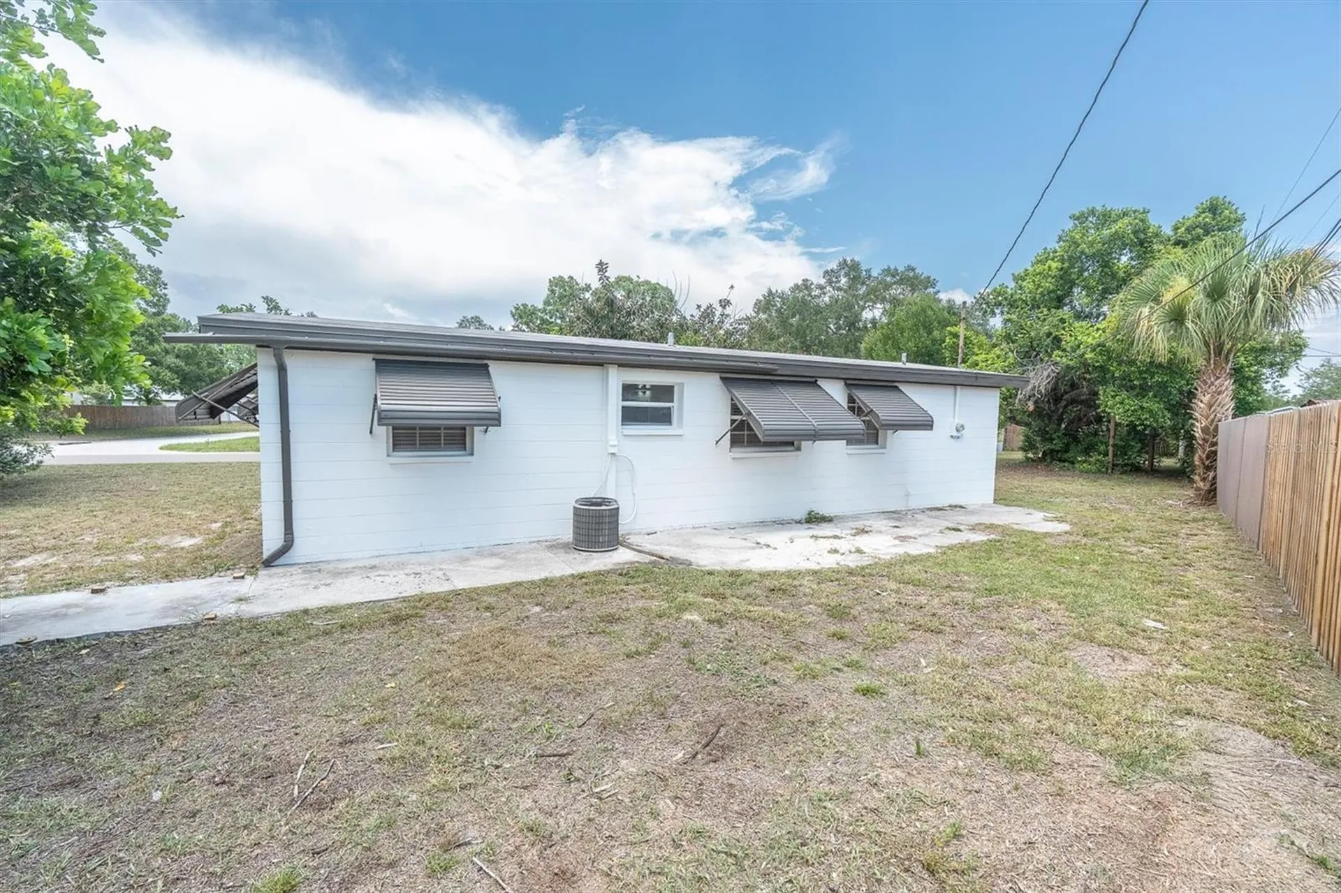 450 Davison Avenue NE St Petersburg FL 33703