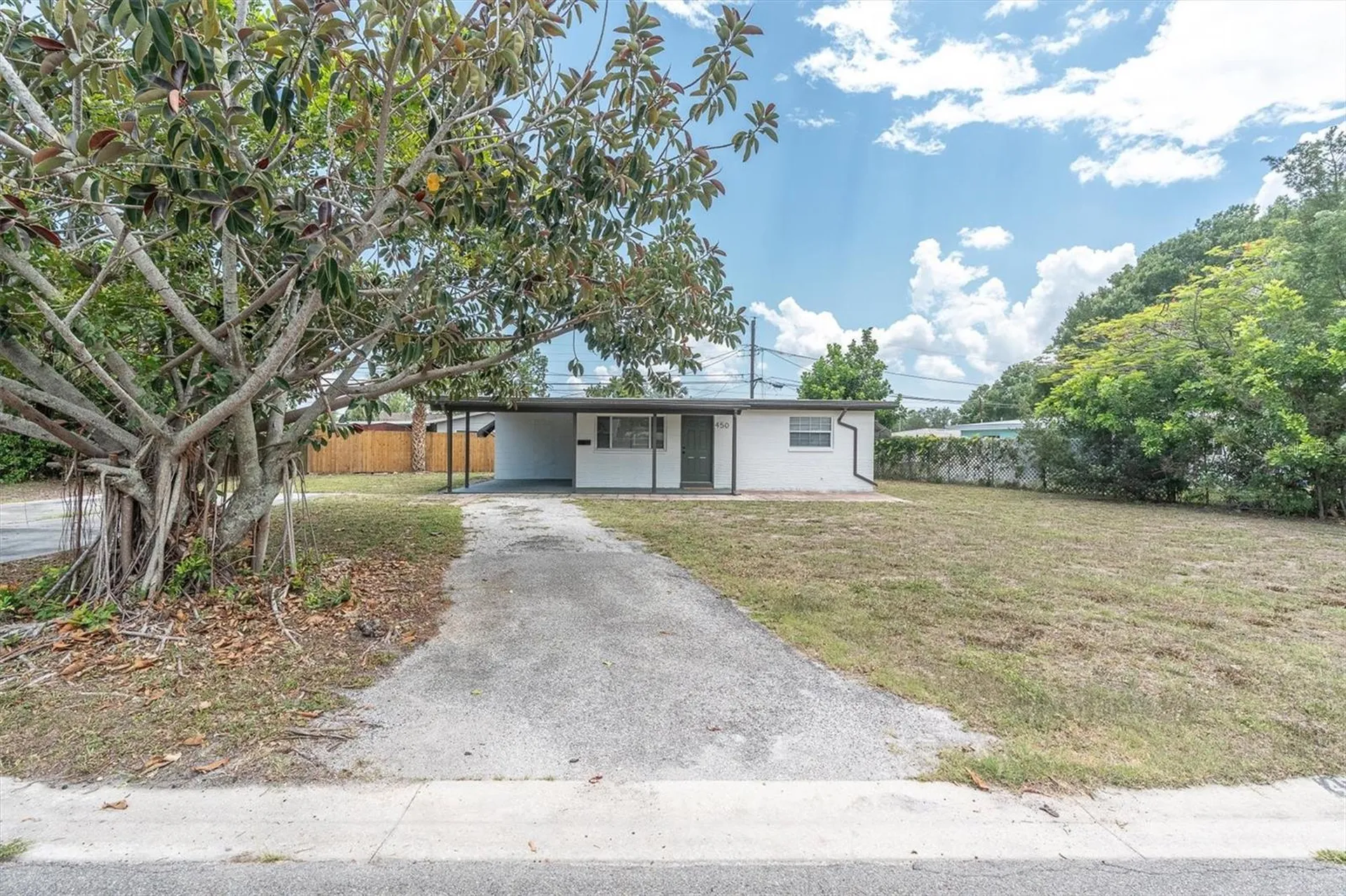 450 Davison Avenue NE St Petersburg FL 33703