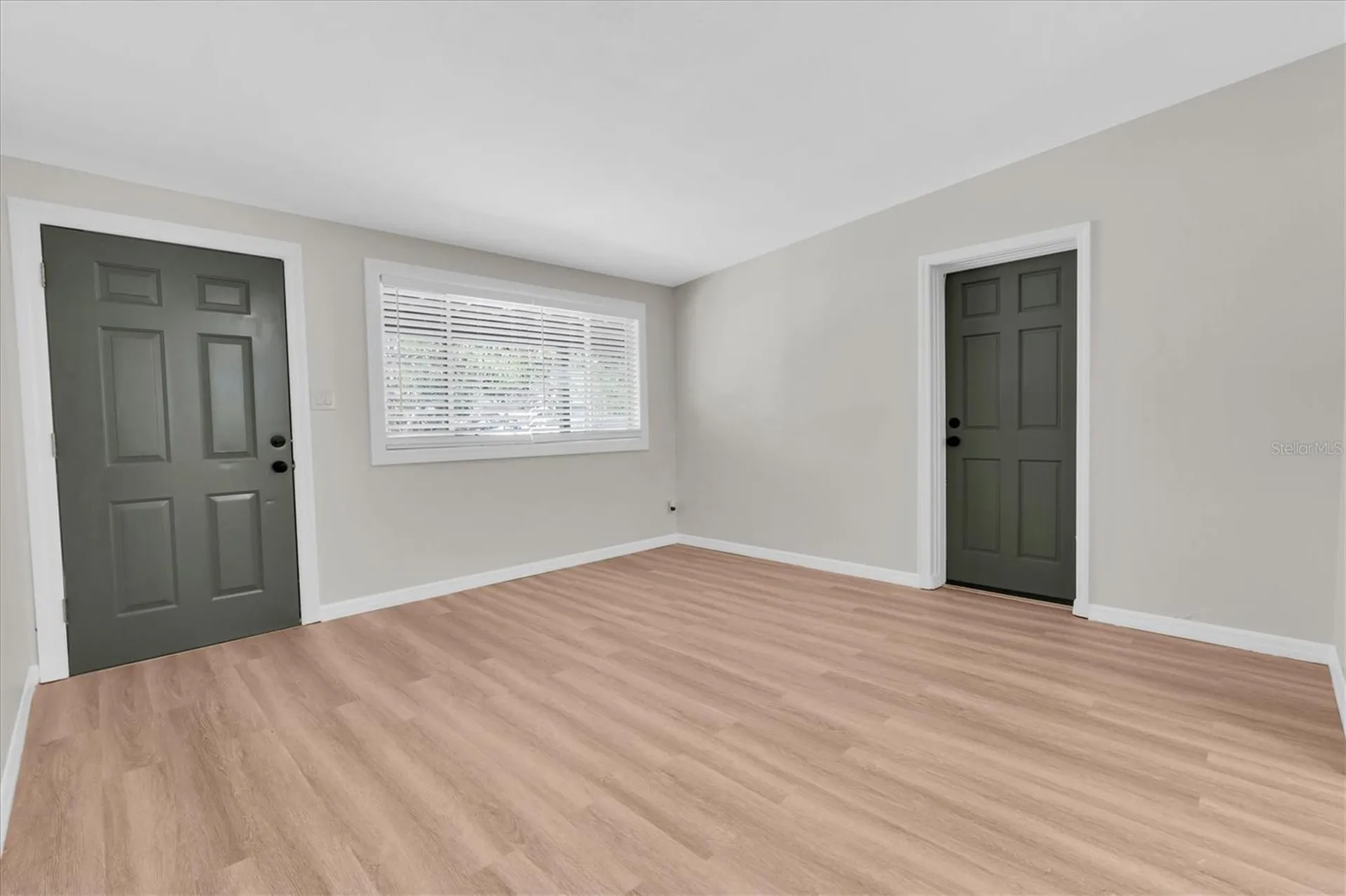 450 Davison Avenue NE St Petersburg FL 33703