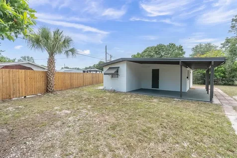 450 Davison Avenue NE St Petersburg FL 33703