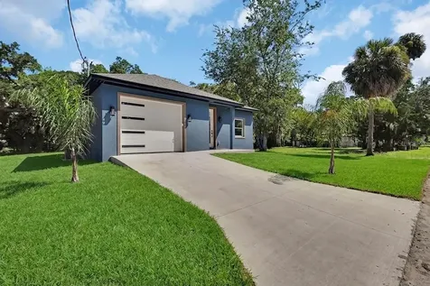556 Wallace Street Daytona Beach FL 32114