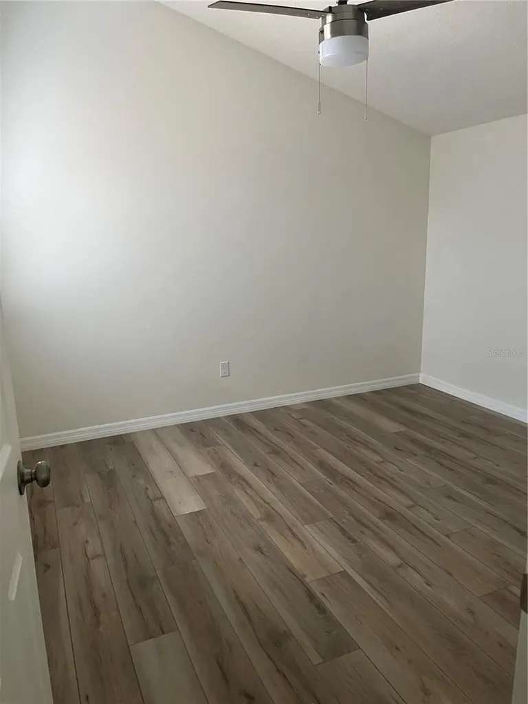 4855 Spring Run Avenue Orlando FL 32819
