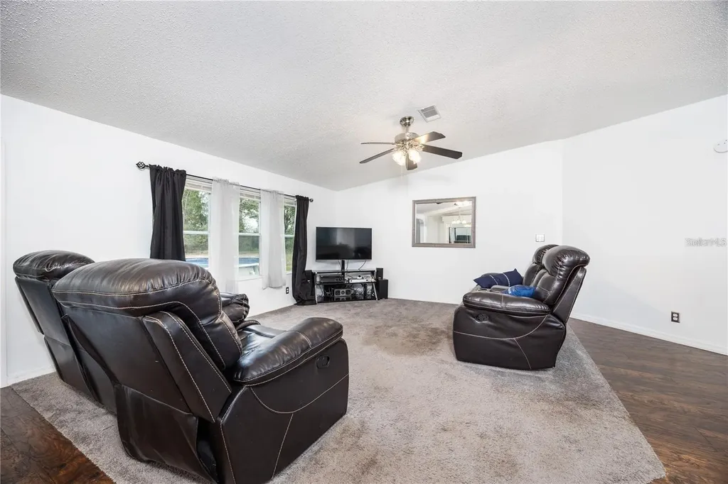 19396 NW 132nd Place Alachua FL 32615