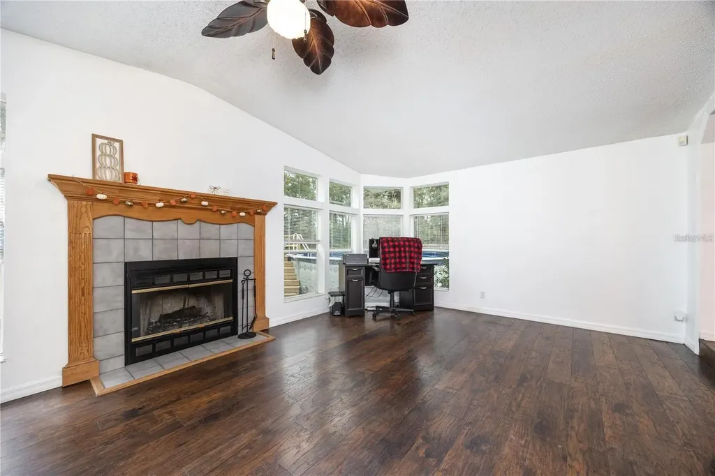 19396 NW 132nd Place Alachua FL 32615