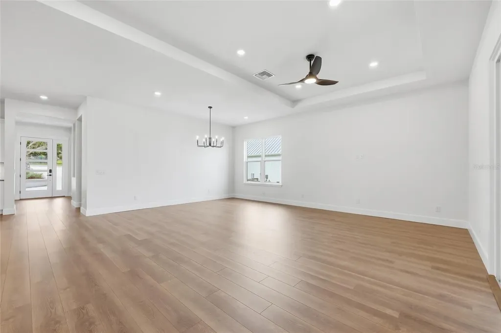 17540 Third Street Montverde FL 34756