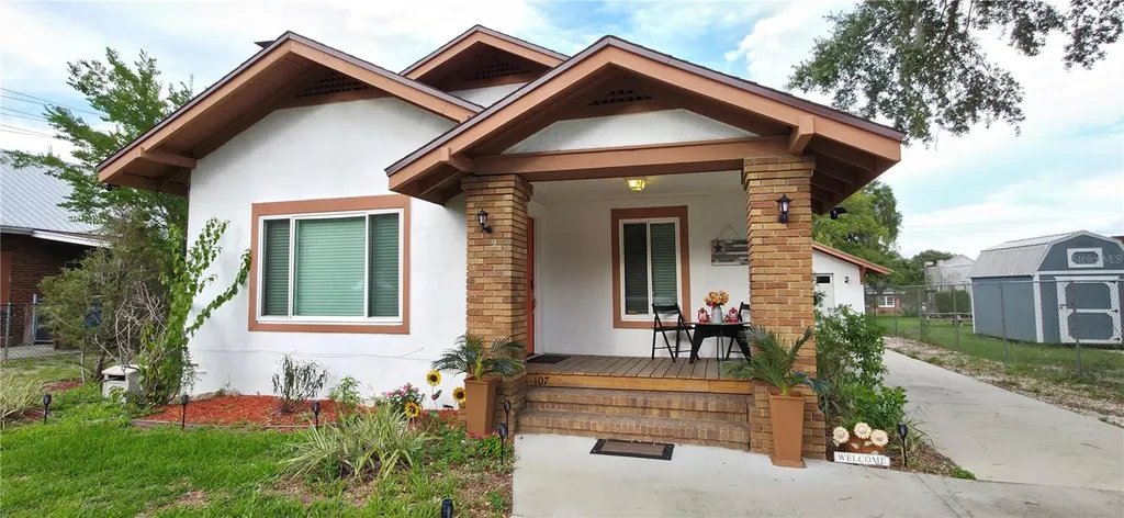 107 S 1st Street Haines City FL 33844