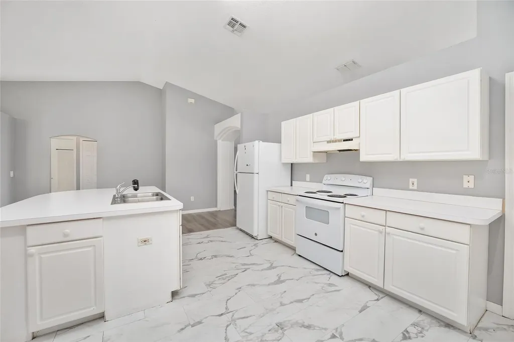 20 Pine Court Loop Ocala FL 34472