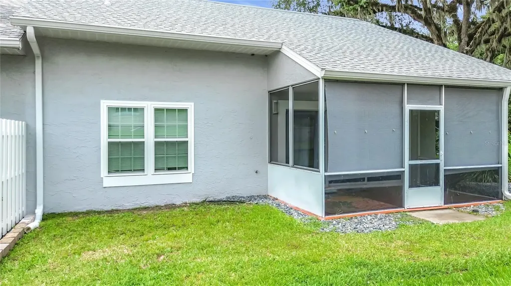 2427 SW 20th Court Ocala FL 34471