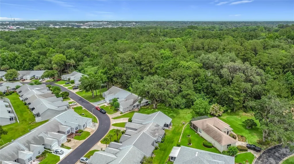 2427 SW 20th Court Ocala FL 34471