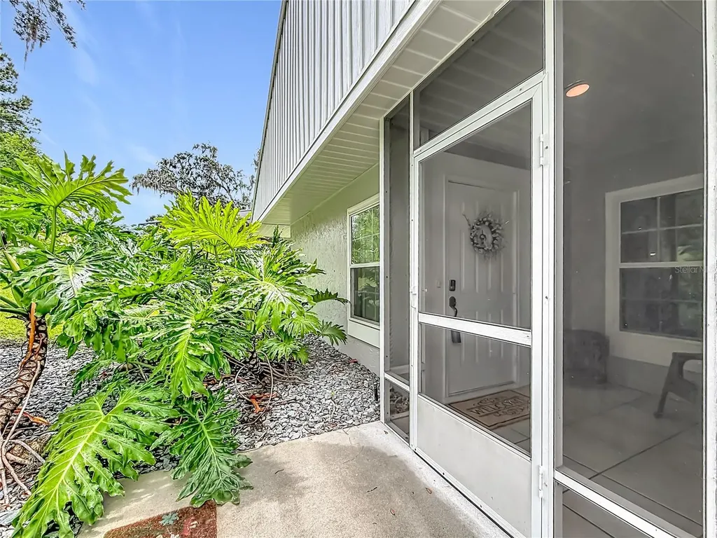 2427 SW 20th Court Ocala FL 34471