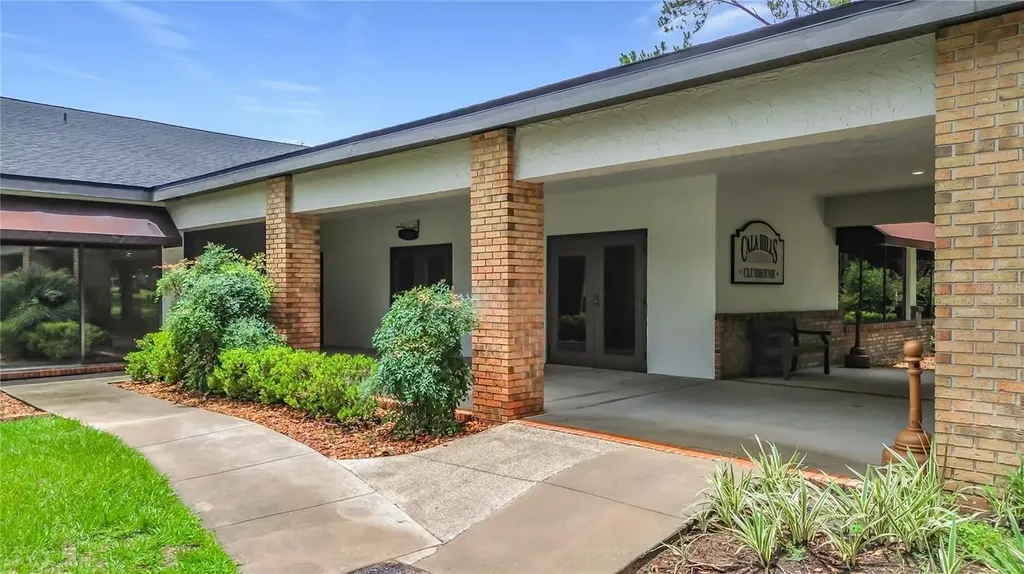2427 SW 20th Court Ocala FL 34471