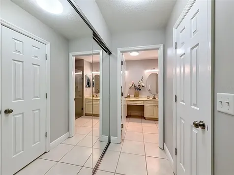 2427 SW 20th Court Ocala FL 34471