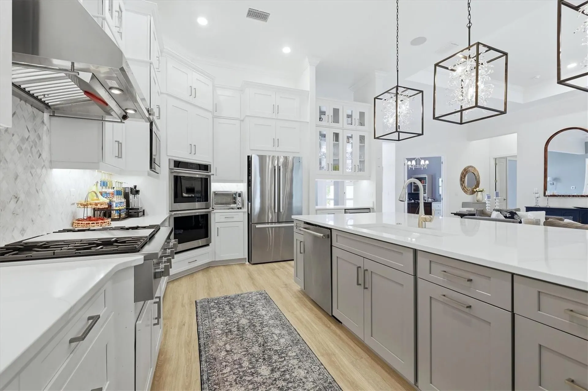 9463 Tequila Sunrise Drive Sarasota FL 34241