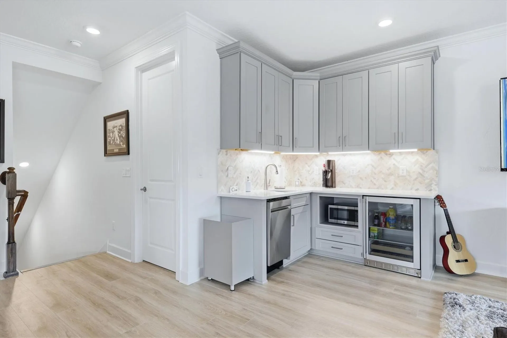 9463 Tequila Sunrise Drive Sarasota FL 34241