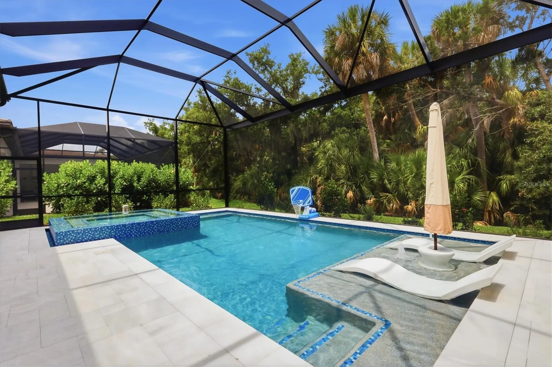 9463 Tequila Sunrise Drive Sarasota FL 34241