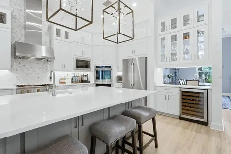 9463 Tequila Sunrise Drive Sarasota FL 34241