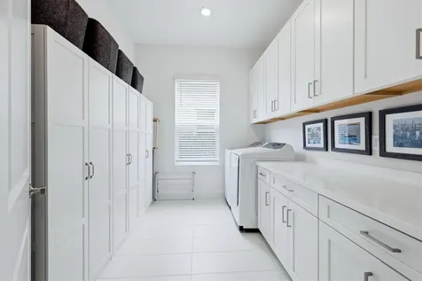 9463 Tequila Sunrise Drive Sarasota FL 34241