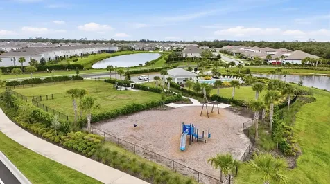 9463 Tequila Sunrise Drive Sarasota FL 34241