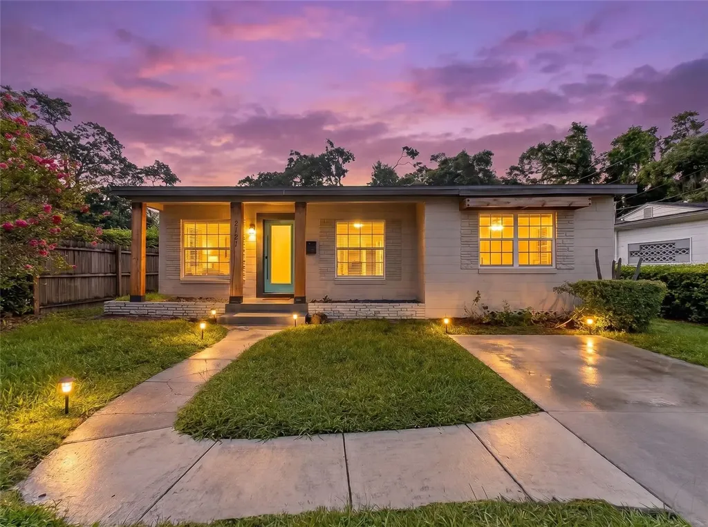 2121 Ivanhoe Road Orlando FL 32804