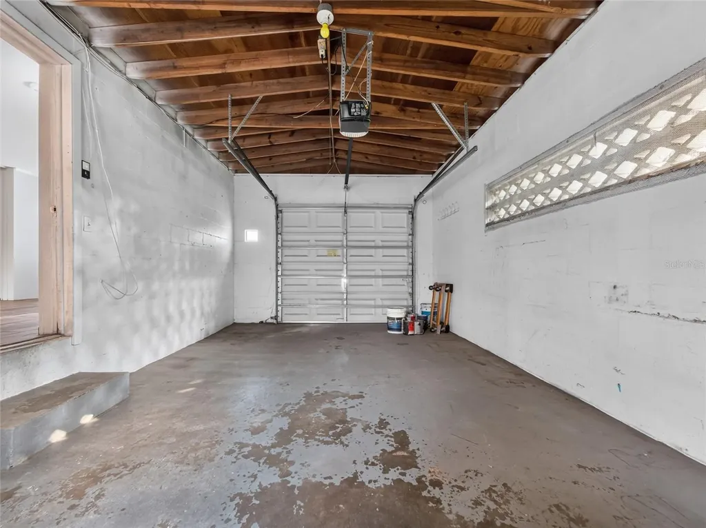 2121 Ivanhoe Road Orlando FL 32804