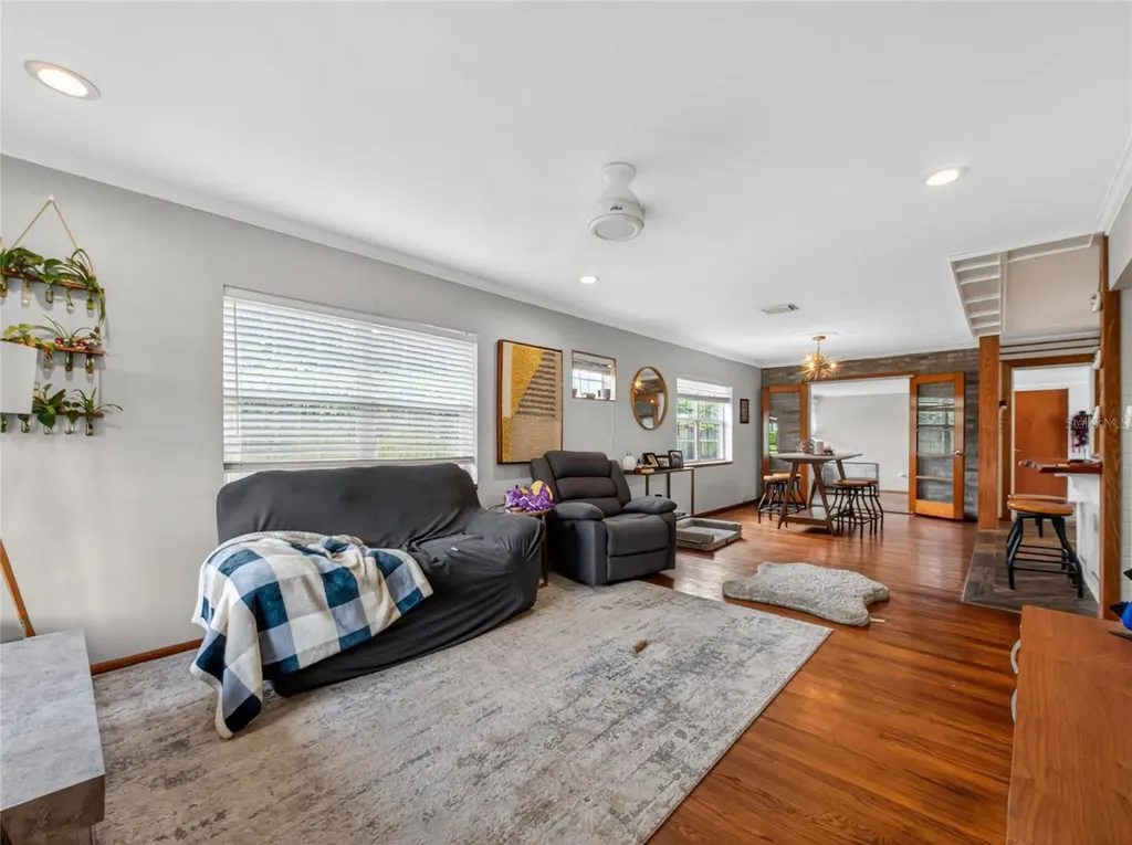 2121 Ivanhoe Road Orlando FL 32804