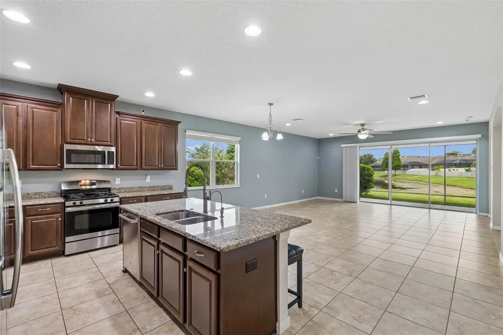 17566 Buckingham Garden Drive Lithia FL 33547
