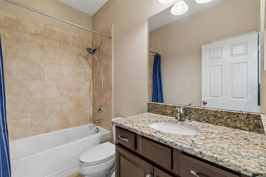 17566 Buckingham Garden Drive Lithia FL 33547
