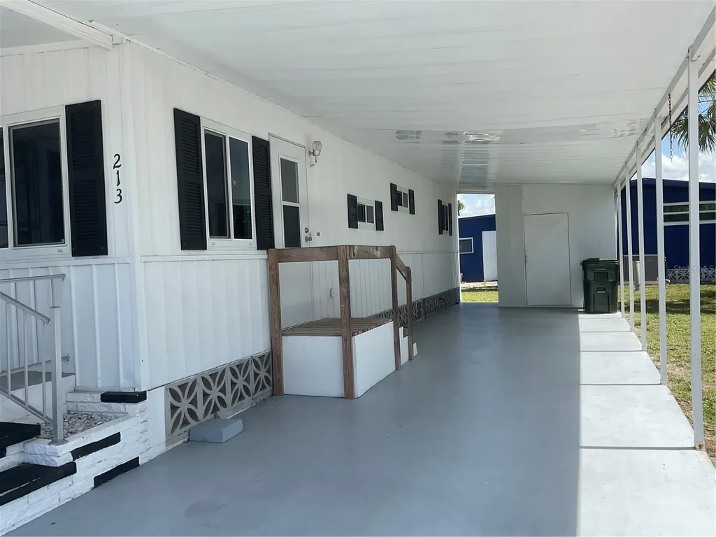 213 Como Drive Venice FL 34285